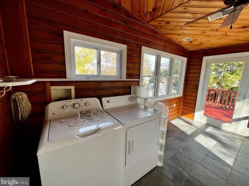 2665 2nd St, Trenton NJ  08619-3502 exterior