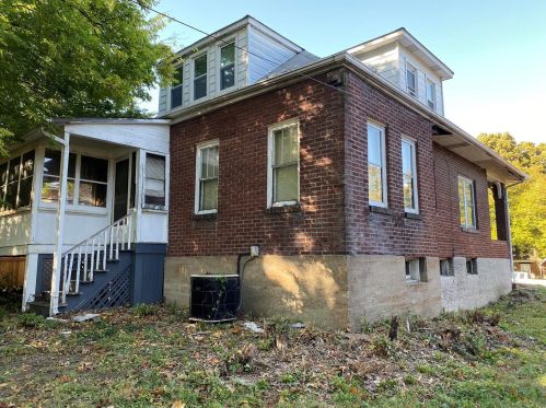 7324 Wellington Ave, Saint Louis MO 63130-1724 exterior