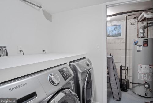 10415 Hayes Ave, Silver Spring MD 20902-3704 exterior