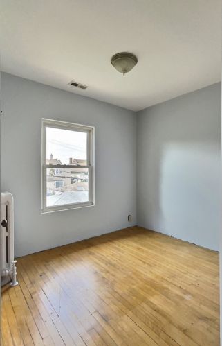 4832 Bernard St, Chicago IL 60625-5414 exterior