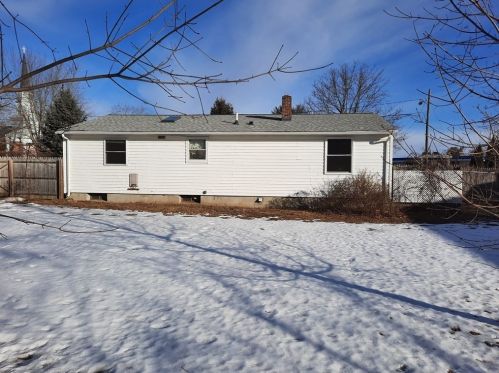 75 Puritan Rd, Springfield MA 01119-2953 exterior