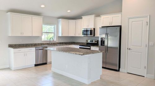 338 Nativity Ter, Fort Pierce FL  34984-3634 exterior