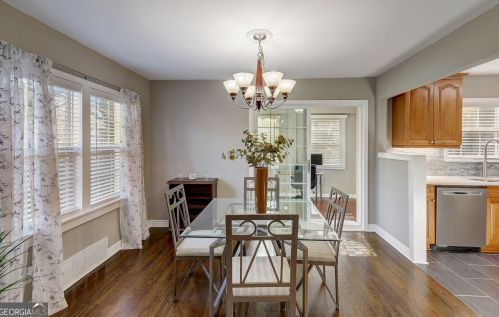 1455 Dodson Dr, Atlanta GA  30311-3213 exterior