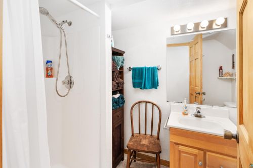 42 Quince St, Duluth MN 55811-3337 exterior