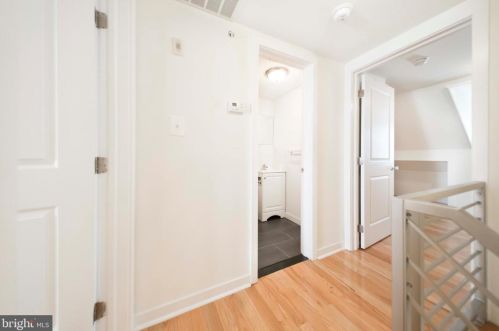 520 4 St, Philadelphia PA 19140-2417 exterior