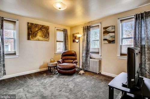 2905 Carlton Ave, Washington DC 20018-2615 exterior