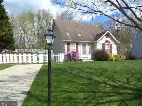 66 Frock Dr, Hanover, PA 17331-9157