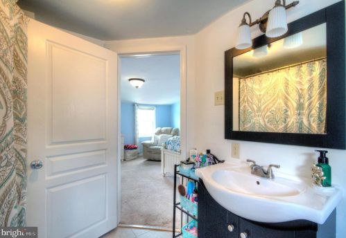 213 5 Ave, Runnemede NJ 08078-1308 exterior