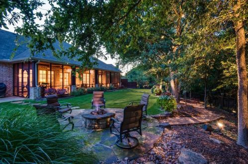 4734 Heritage Oaks Dr, Frisco TX 75034-2203 exterior