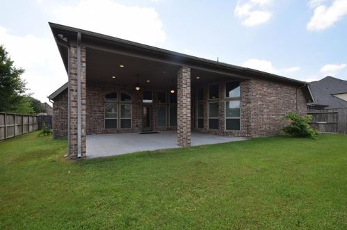 27122 Liberty Hts Ln, Fulshear TX 77441-1480 exterior