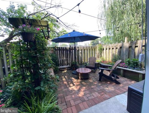 10 Plum St, Lancaster PA  17602-2919 exterior