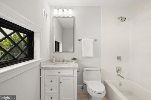 3306 Highland Pl, Washington DC  20008-3233 exterior