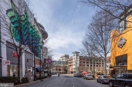 1707 Lansdowne Way, Silver Spring MD 20910-1440 exterior