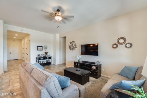 139 Desert Broom Dr, Chandler AZ 85286 exterior