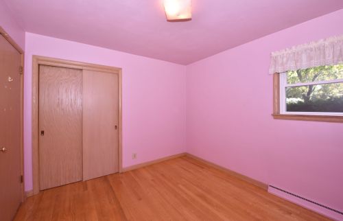 4439 Spg Ln, Milwaukee WI 53223-4454 exterior