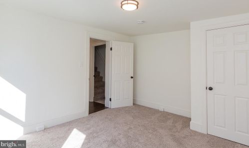 24 New St, Lancaster PA 17602-2047 exterior