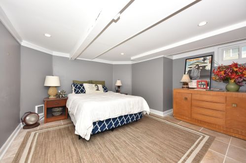 2376 56, Milwaukee WI 53210-2230 exterior