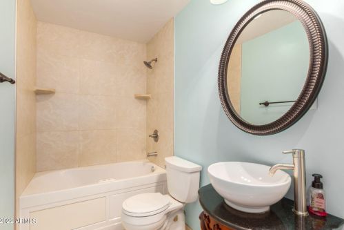 2116 Avalon Dr, Phoenix AZ 85015-5605 exterior