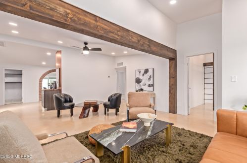 2219 20 St, Tucson AZ 85719-6708 exterior