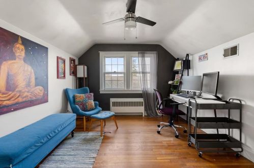 73 Farm St, Providence RI 02908-4063 exterior