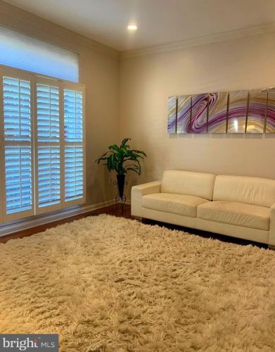 1106 Arcola Ave, Silver Spring MD  20902-3406 exterior