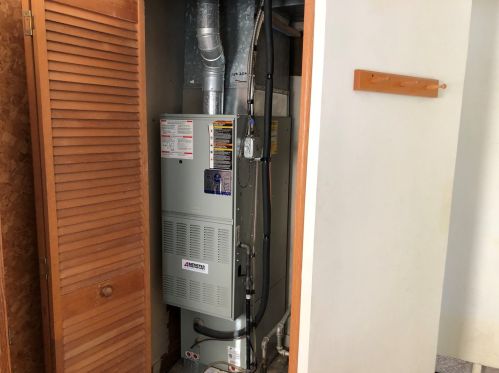 11556 Sacramento Dr, Chicago IL 60803-5885 exterior