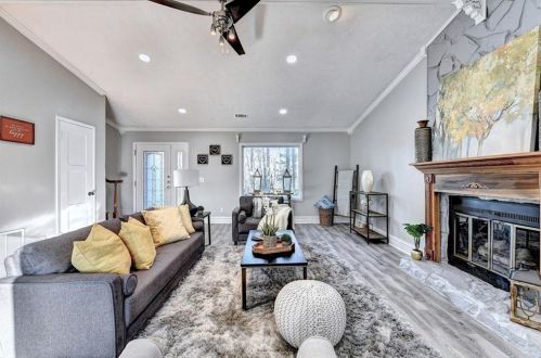 2007 Britt Dr, Lithonia GA 30078-2859 exterior