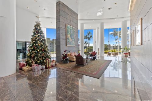 1330 Ala Moana Blvd, Honolulu HI  96814-4200 exterior