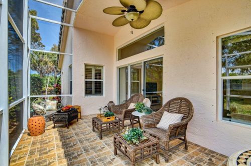 6447 Emerald Breeze Way, Boynton Beach FL 33437-4153 exterior