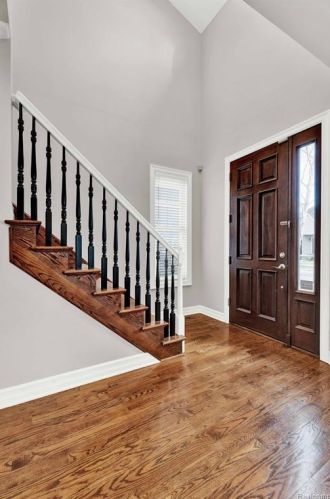 855 Bennaville Ave, Bham MI  48009-3668 exterior