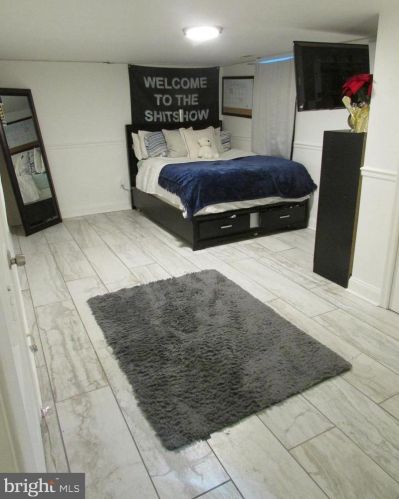 737 Byberry Rd, Philadelphia PA 19154-1842 exterior