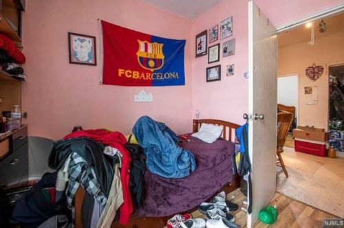 207 St, Union City NJ 07087-6404 exterior