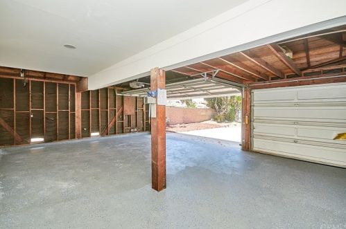 17522 Medford Ave, Tustin CA  92780-1922 exterior