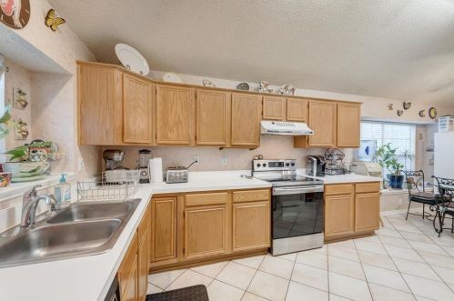 5905 Fox Dr, Frisco TX 75056-4472 exterior