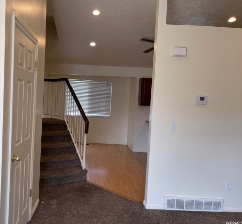 7732 Briar Dr, Taylorsville UT 84084-2810 exterior