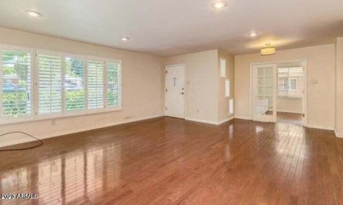 7036 15th St, Phoenix AZ  85020-5414 exterior