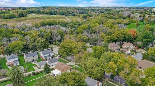 2128 93, Milwaukee WI 53226-2608 exterior