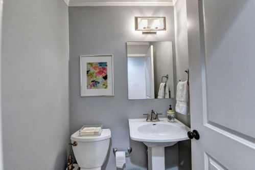 1721 Kings Down Cir, Atlanta GA 30338-5625 exterior