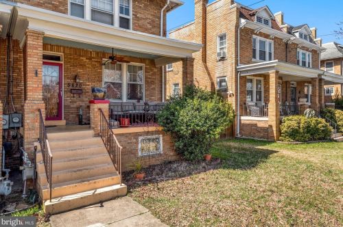 5820 4th St, Washington, DC 20011-2131