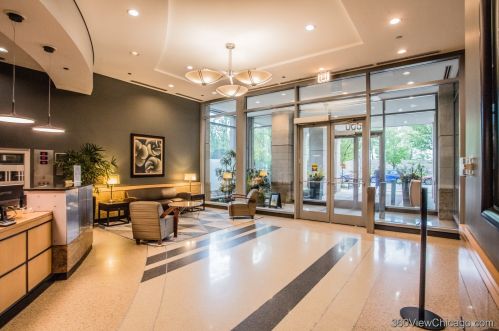 1600 Prairie Ave, Chicago IL  60616-1360 exterior