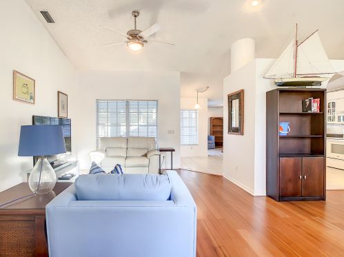 2761 Eagle Dr, Fort Pierce FL 34984-8919 exterior