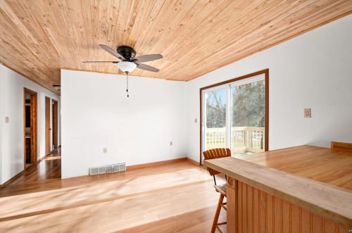 3852 Beyer Rd, Duluth MN 55803-9312 exterior