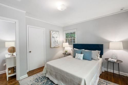 807 Cardova Dr, Atlanta GA 30324-4210 exterior