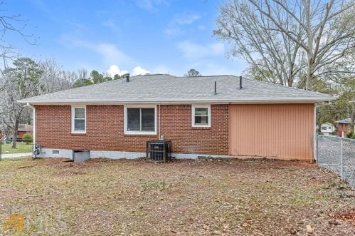 2703 Larkspur Dr, Atlanta GA 30316-4322 exterior