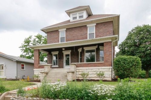 820 Caton Ave, Joliet, IL 60435-5906