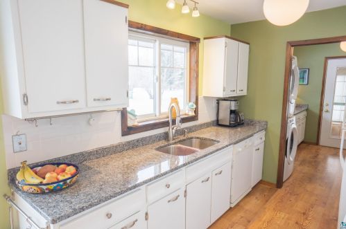 5956 Rose Rd, Duluth MN 55810-9734 exterior