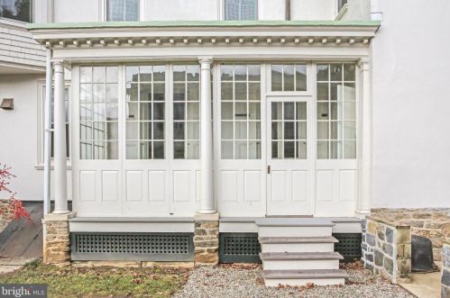 5800 Greene St, Philadelphia PA  19144-2704 exterior