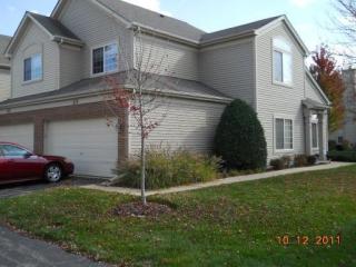 971 Parkhill Cir, Aurora IL  60502-9092 exterior
