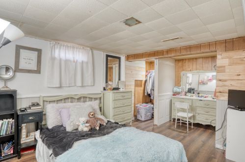 431 Giles Rd, Meskegon MI  49445-1319 exterior