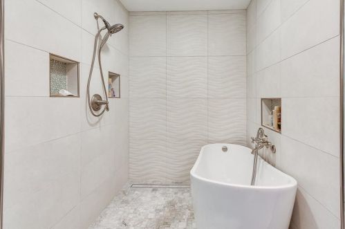 7 Kings Walk, Atlanta GA 30307-1205 exterior